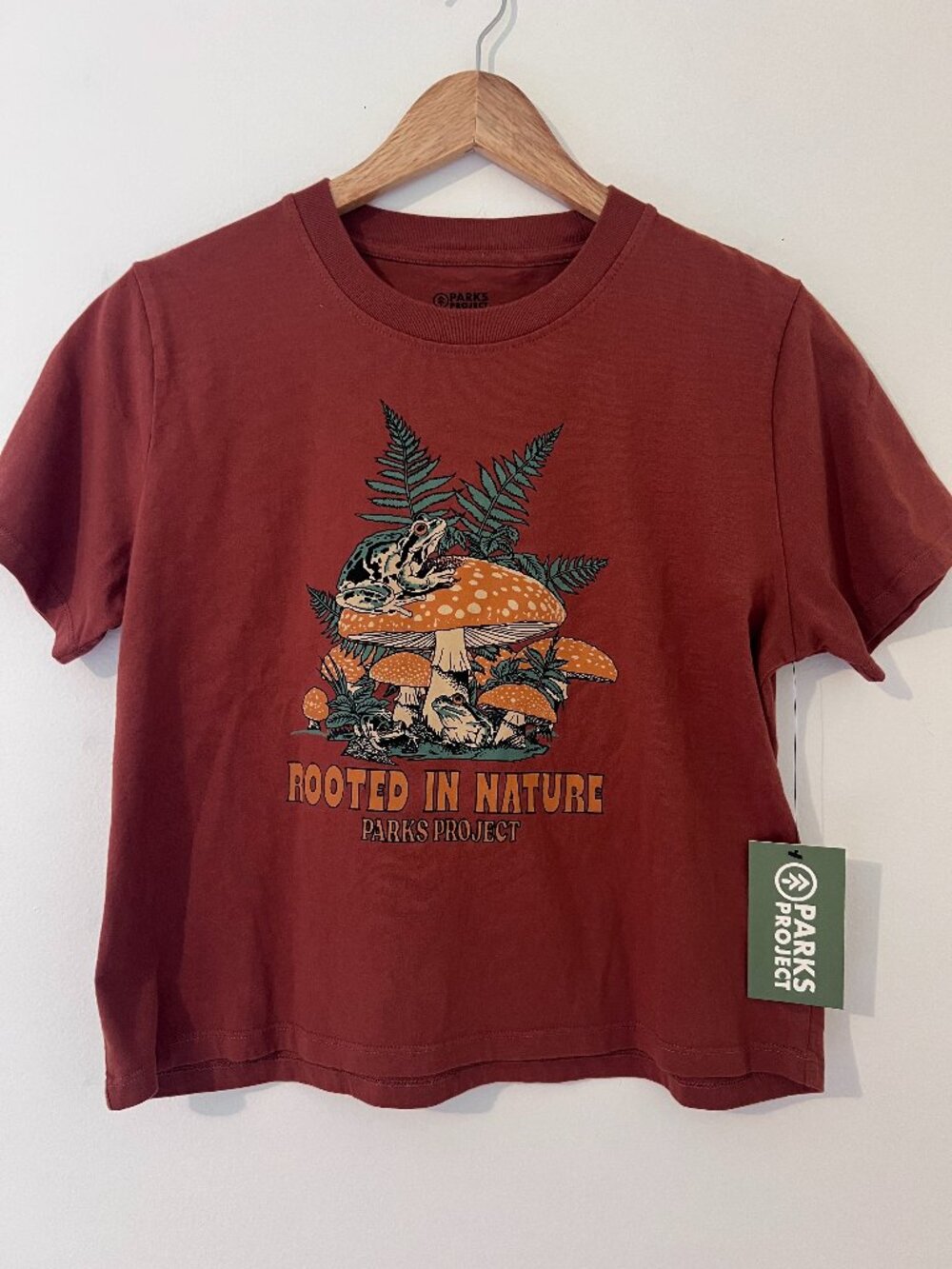 NWT boys medium Parks Project rooted in nature T-shirt